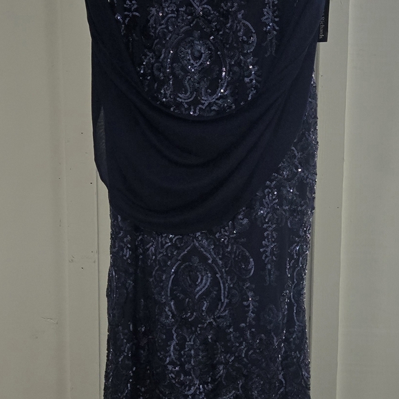 ✨ NWT R&M Richards Navy Sequin Gown - Size 12 ✨ - Picture 6 of 6